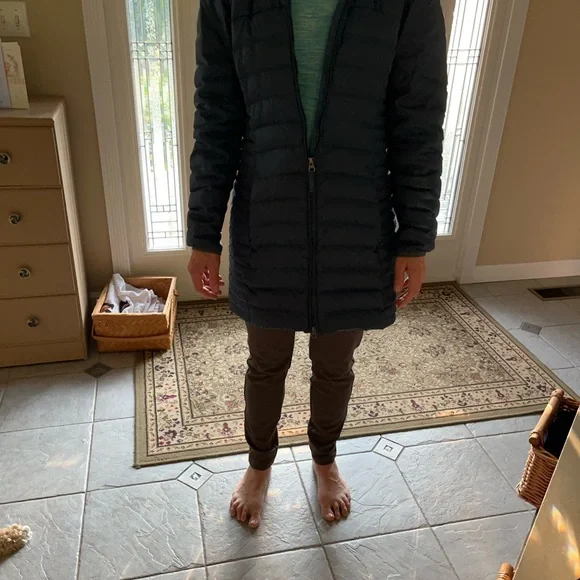 Almost new Eddie Bauer Cirrus Lite jacket - Picture 7 of 7